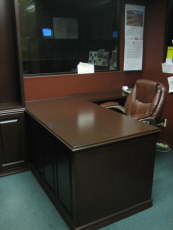 Saddle Desk